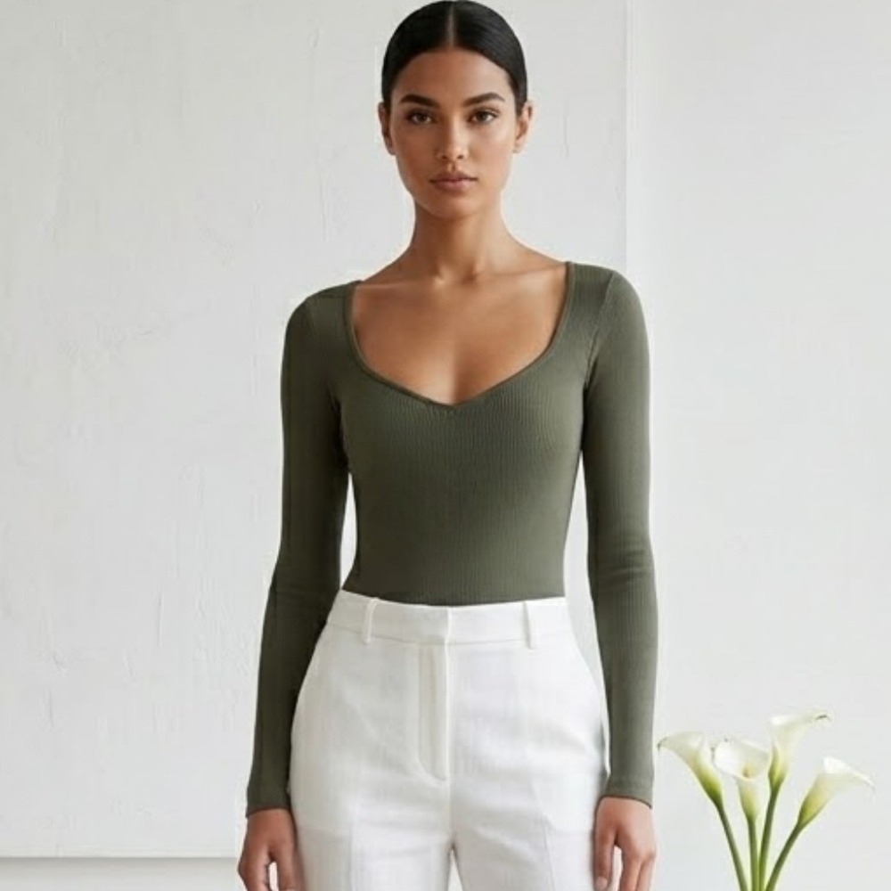 Zara Ribbed Knit Bodysuit Womens Small Grey Sweetheart Neck Slim Fit Minimalist